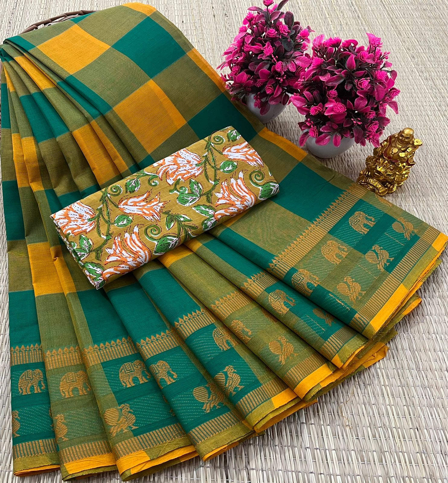 Classic Kanchi cotton 5.5m tennis checked sarees Image 2